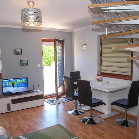 Wunderschoene In Apartment